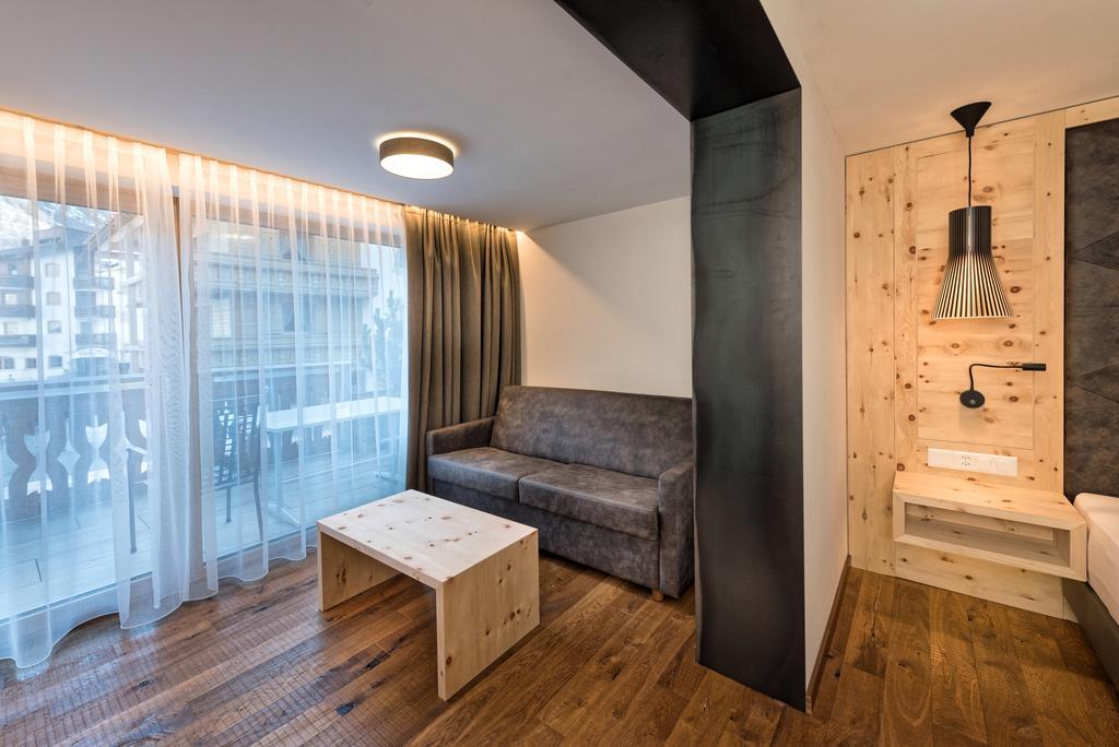 Hotel Des Alpes Samnaun Eksteriør billede
